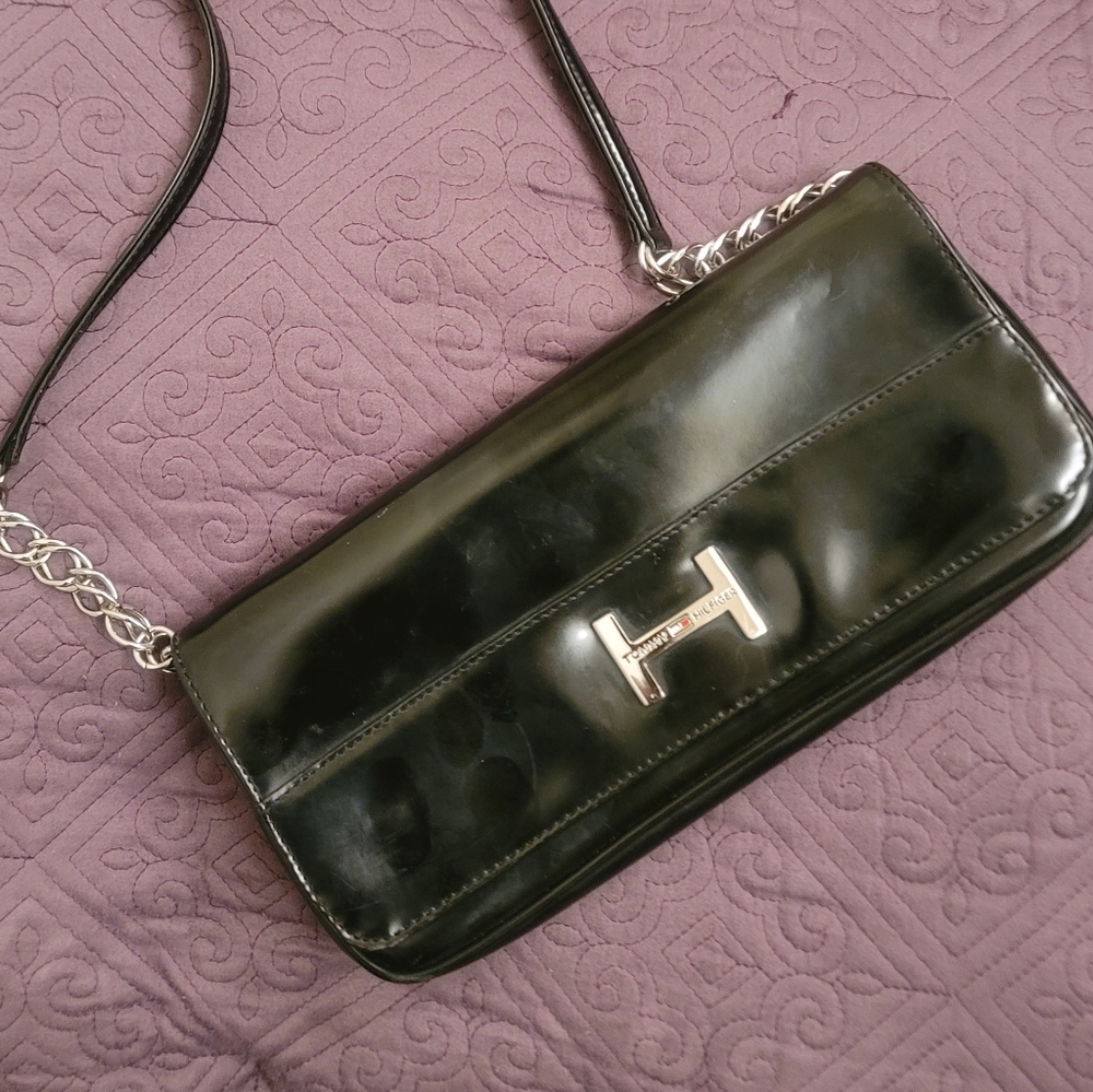 Tommy Hilfiger Vintage East West Patent Clutch